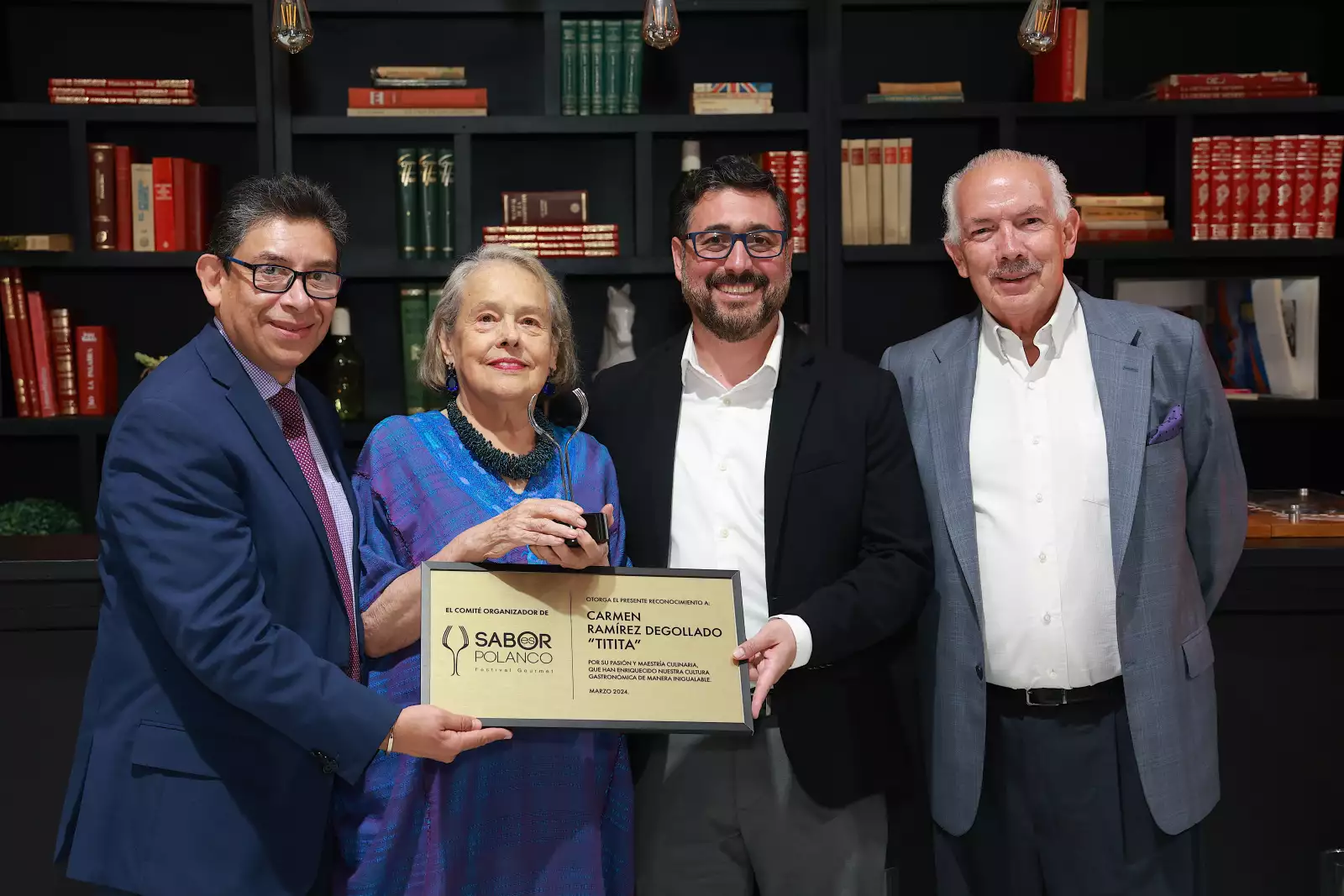 Enrique Martínez Gasca , Titita,  Miguel Aguiñiga y Alejandro 