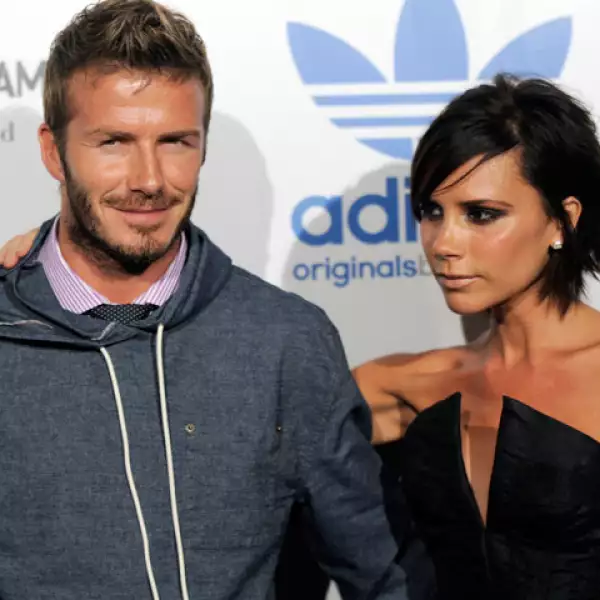 El futbolista británico, David Beckham, conquistó el corazón de la ex Spice Girl, Victoria, con quien además tuvo cuatro hijos: Brooklyn, Romeo, Cruz y Harper Seven
