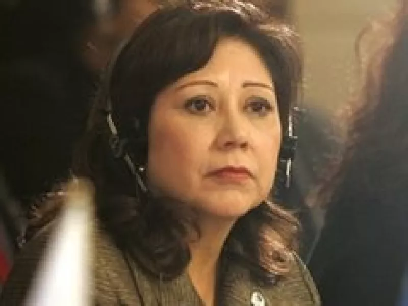 Hilda Solís, secretaria del Trabajo de EU, tiene el mandato de generar 3.5 millones de plazas en su país. (Foto: AP)