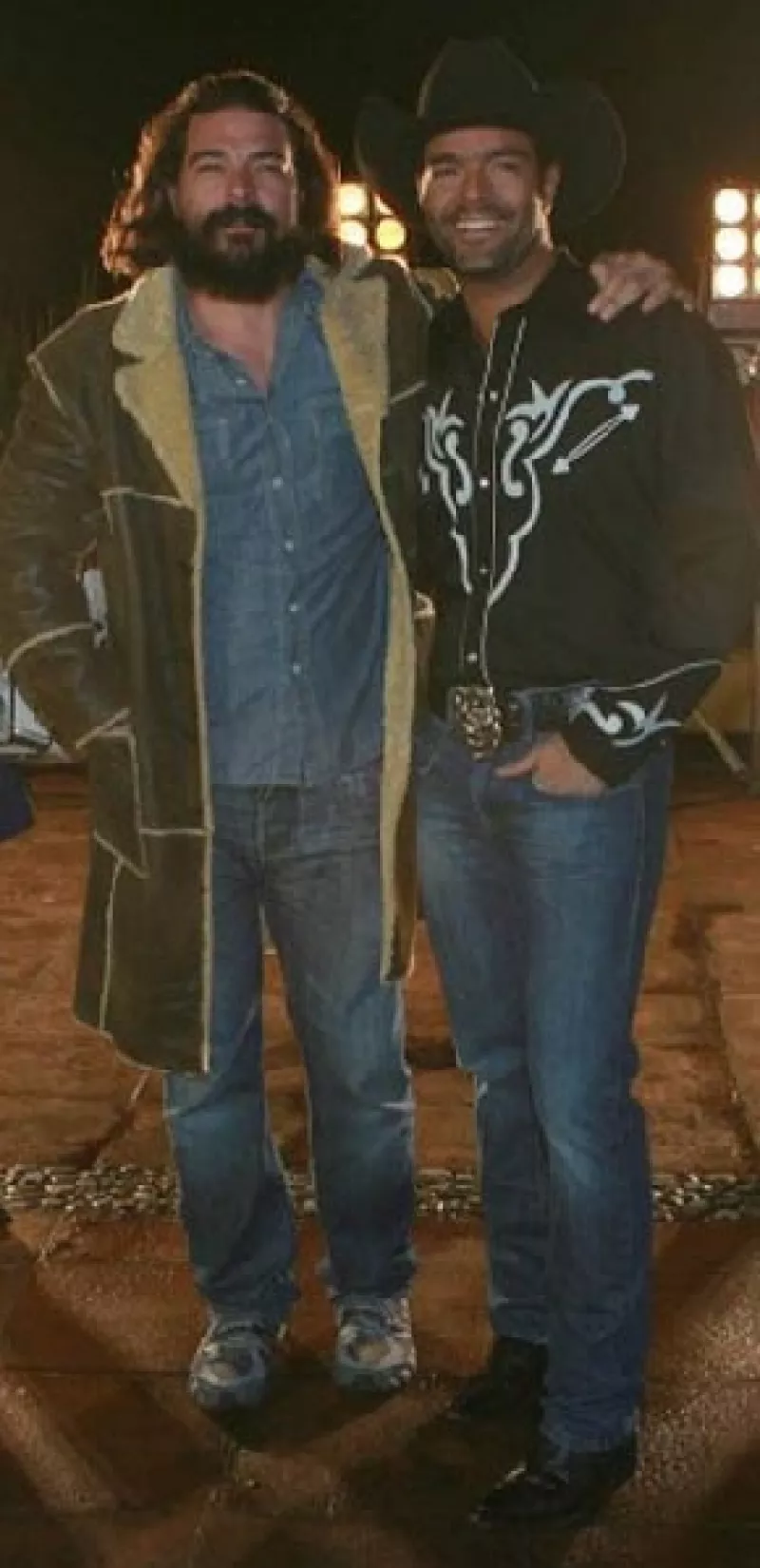 A la eucaristía ofrecida a Oliver Hernández Rodríguez llegaron familiares y amigos, quienes le dieron el adiós con un minuto de aplausos.