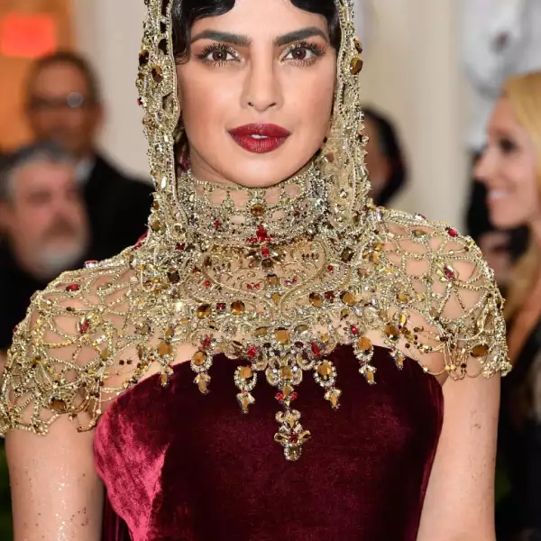 Heavenly Bodies: Fashion & The Catholic Imagination Costume Institute Gala