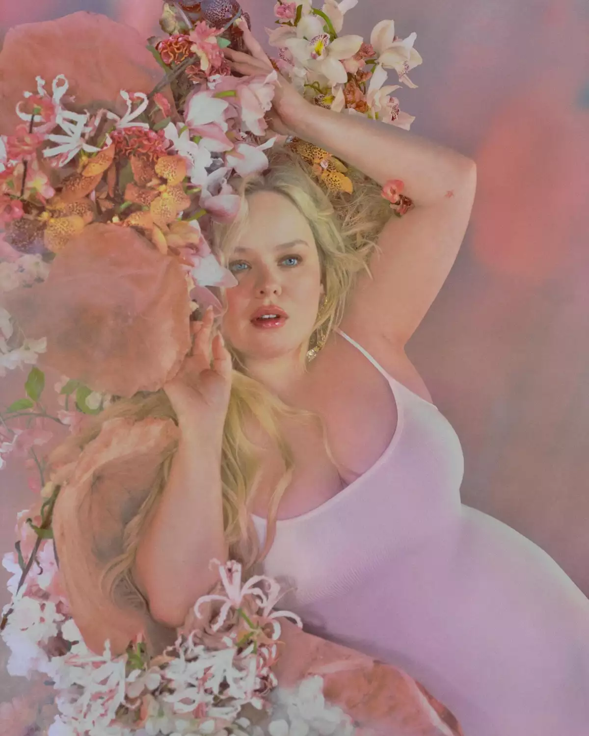 nicolacoughlan_1718629924_3392436146991604962_4192176948.jpg