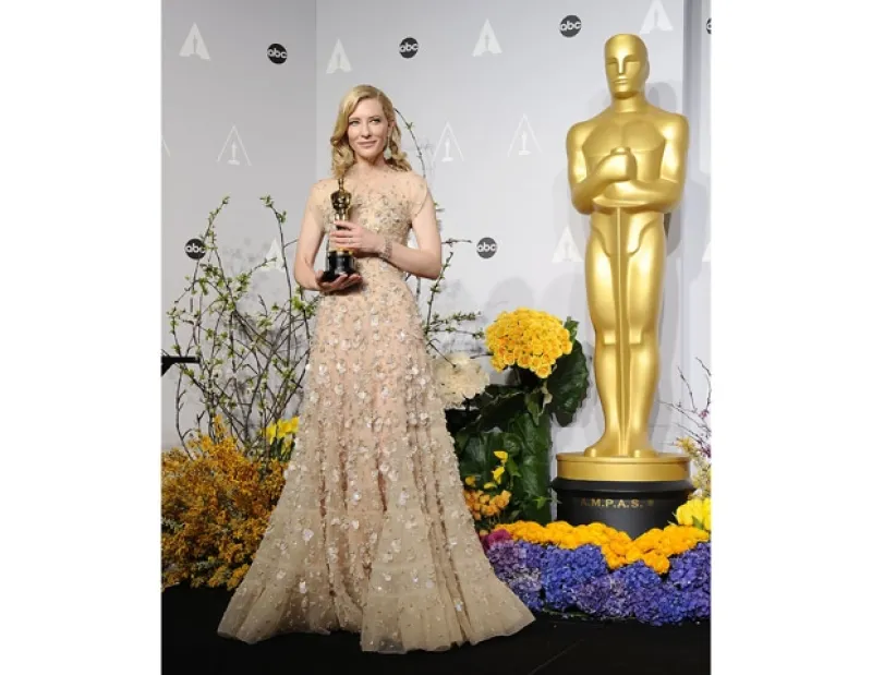La ganadora a Mejor Actriz le confesó a Ellen DeGeneres que el domingo pasado su esposo y ella, durmieron con dicho premio.