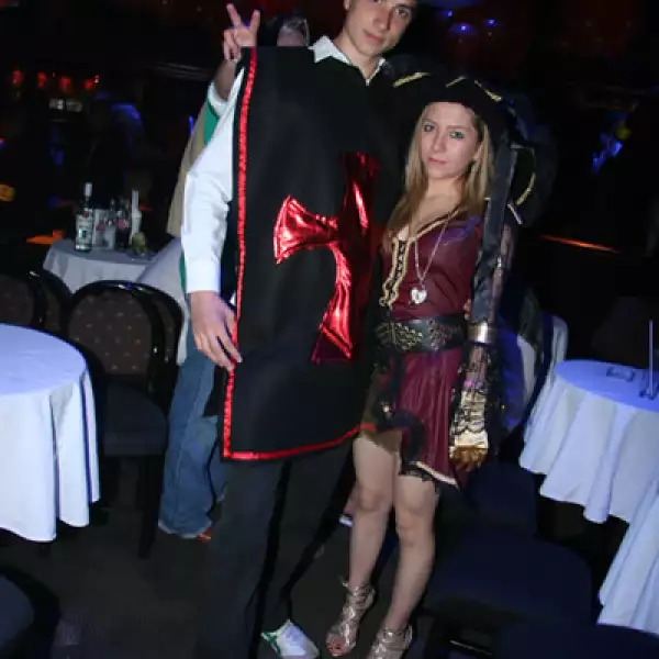 Fiesta de Haloween Taizz.