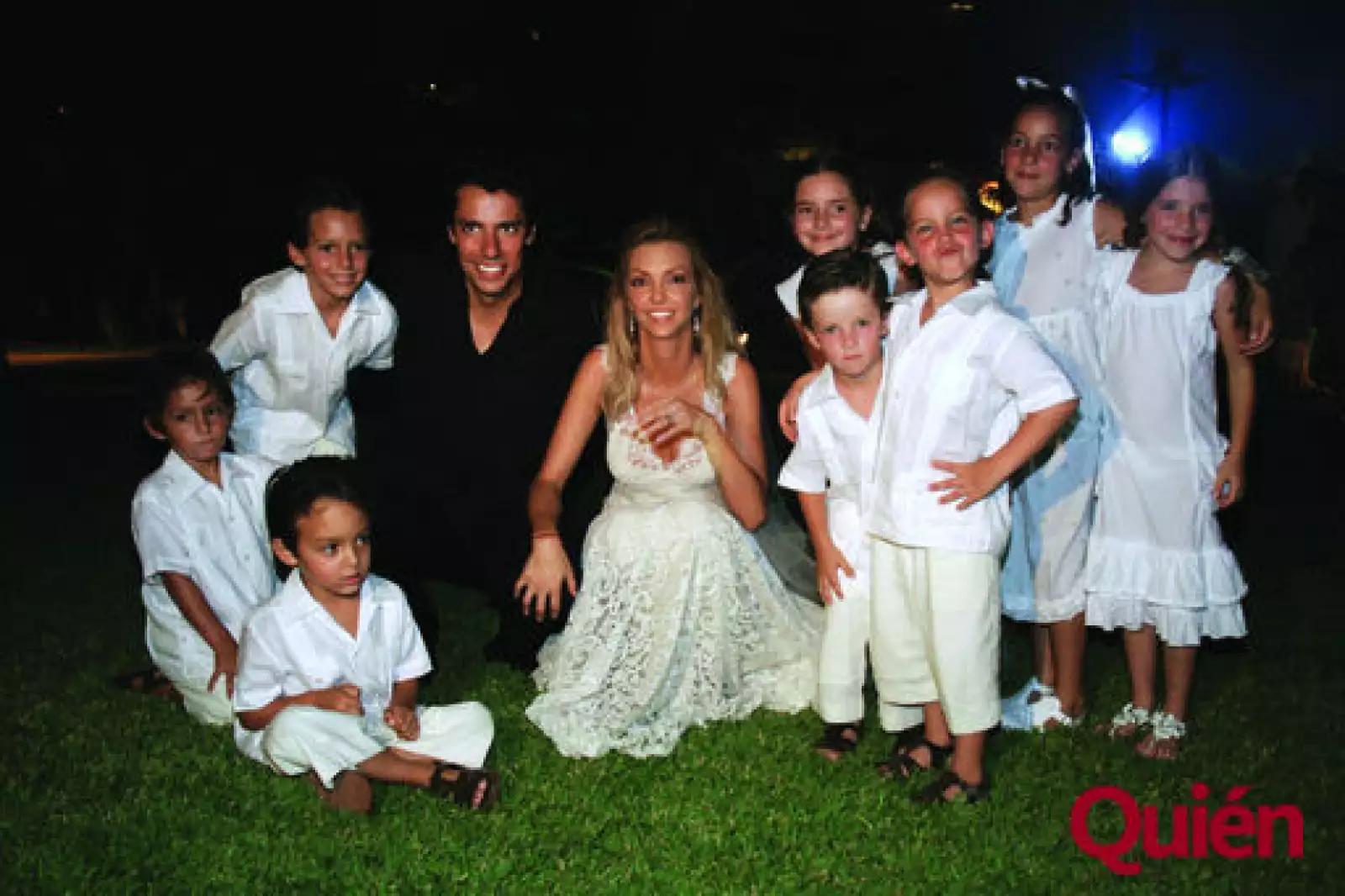 Enrique Hernández Pons, Luara Álvarez, Pajes