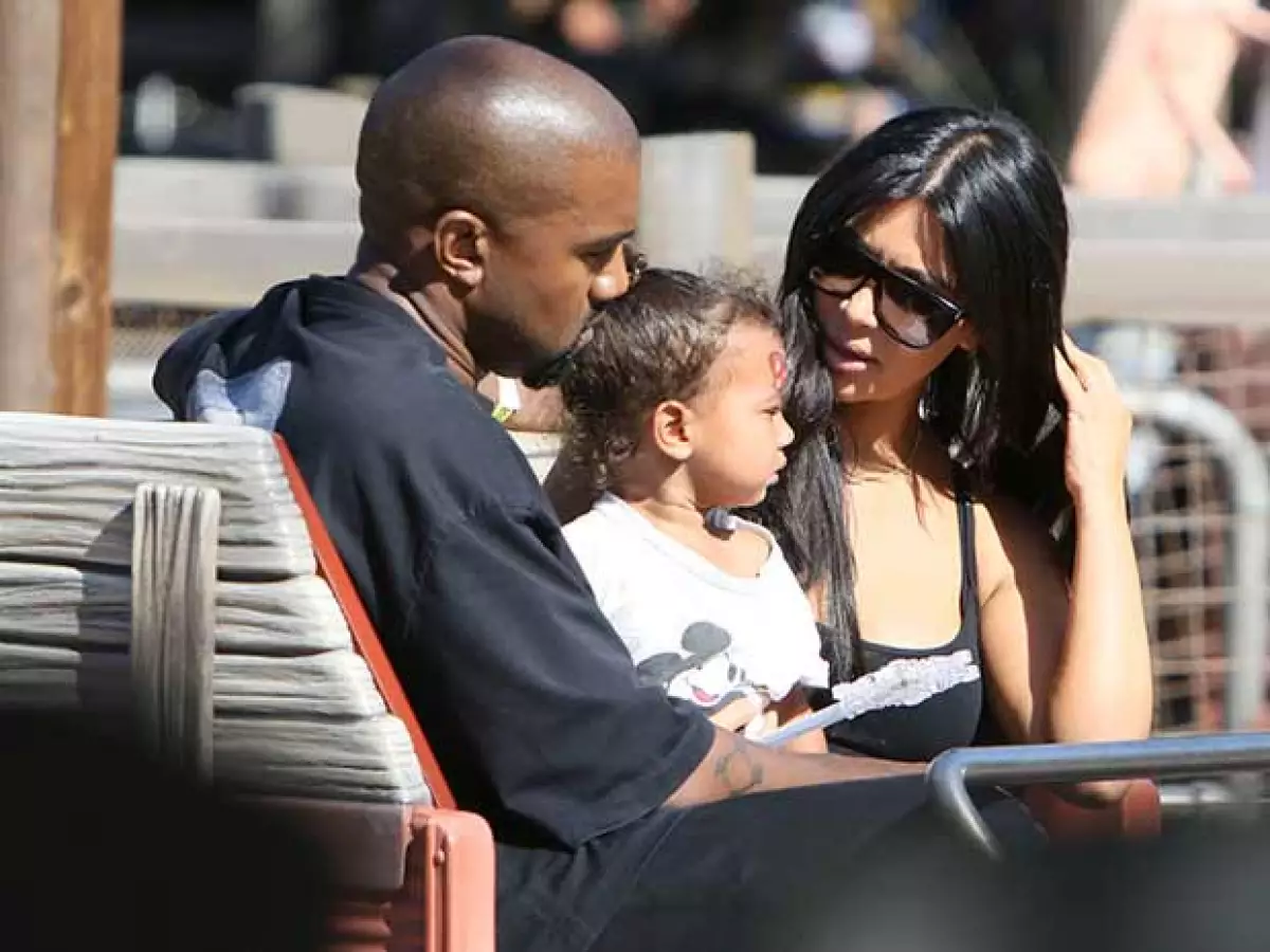 Kanye West no podía faltar a la celebración de su hija.