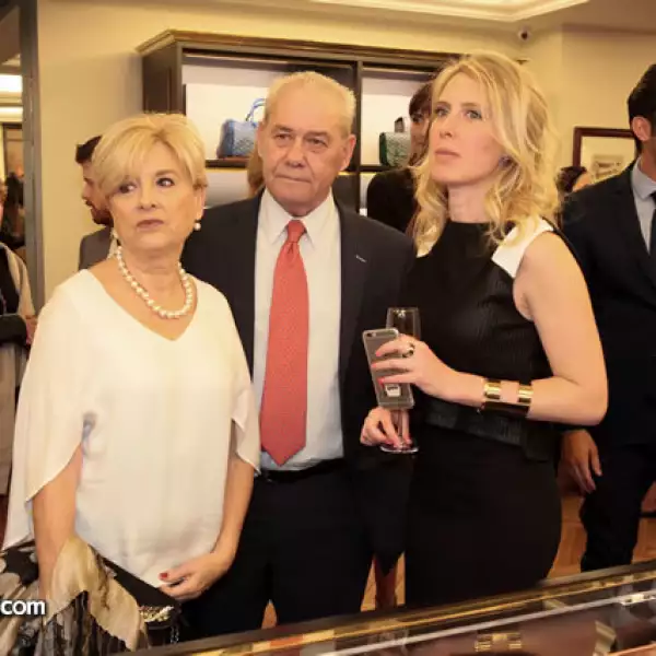 Liliana, Mónica y Maia Jujnovsky