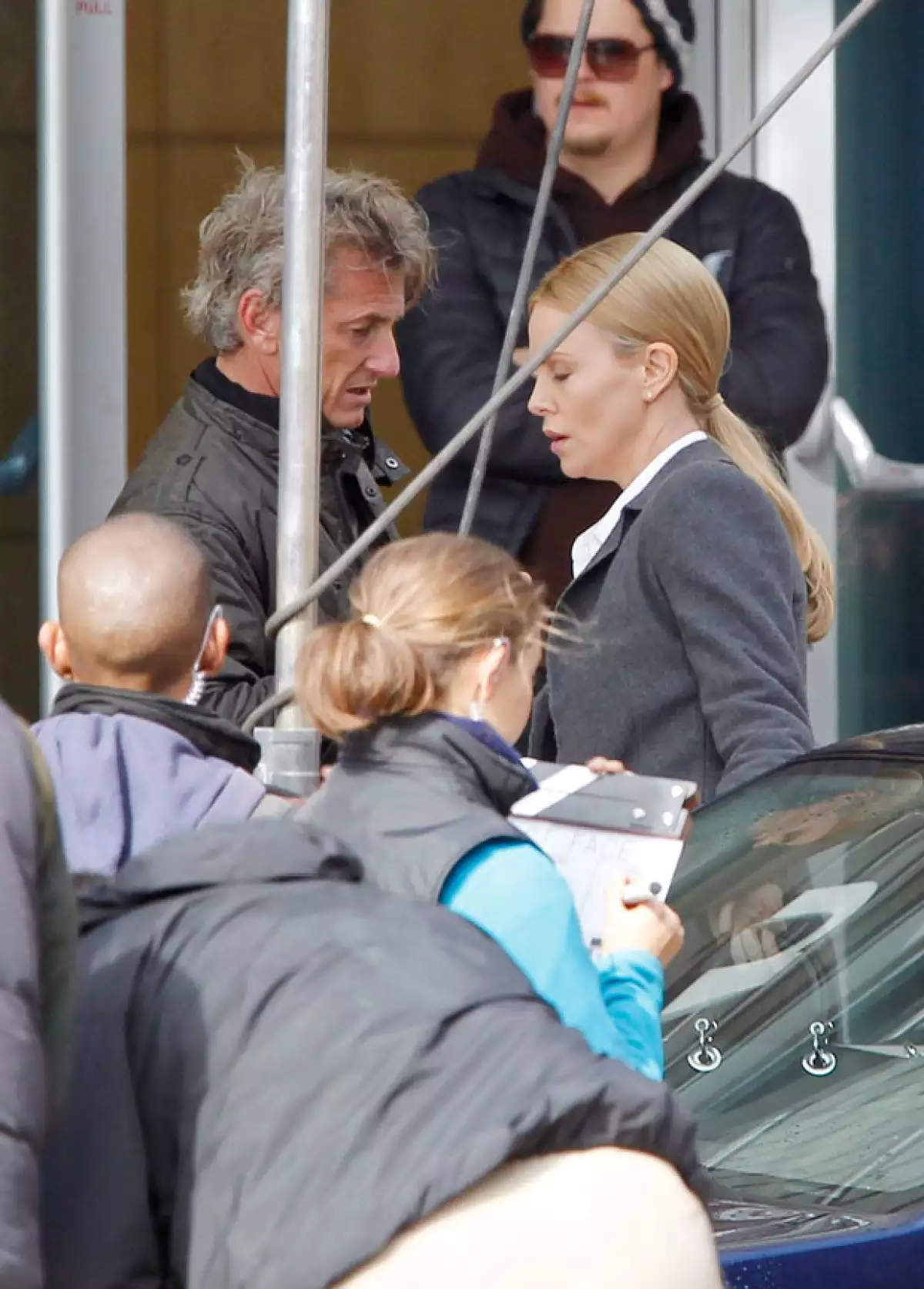 'The Last Face' es la película que volvió a unir a la pareja de actores, quienes recientemente terminaron su noviazgo por decisión de Charlize.