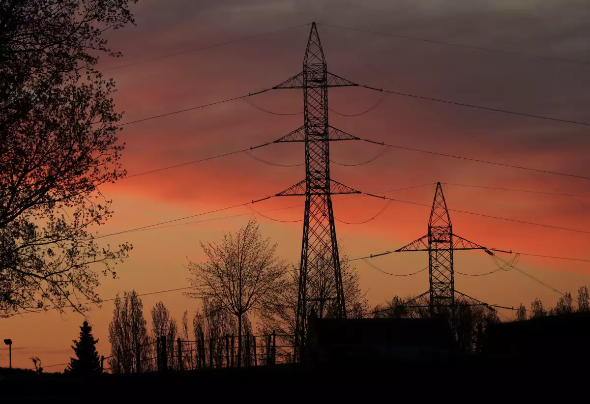 La reforma a la Ley de la Industria Eléctrica tiene un enfoque favorecedor hacia la estatal CFE.