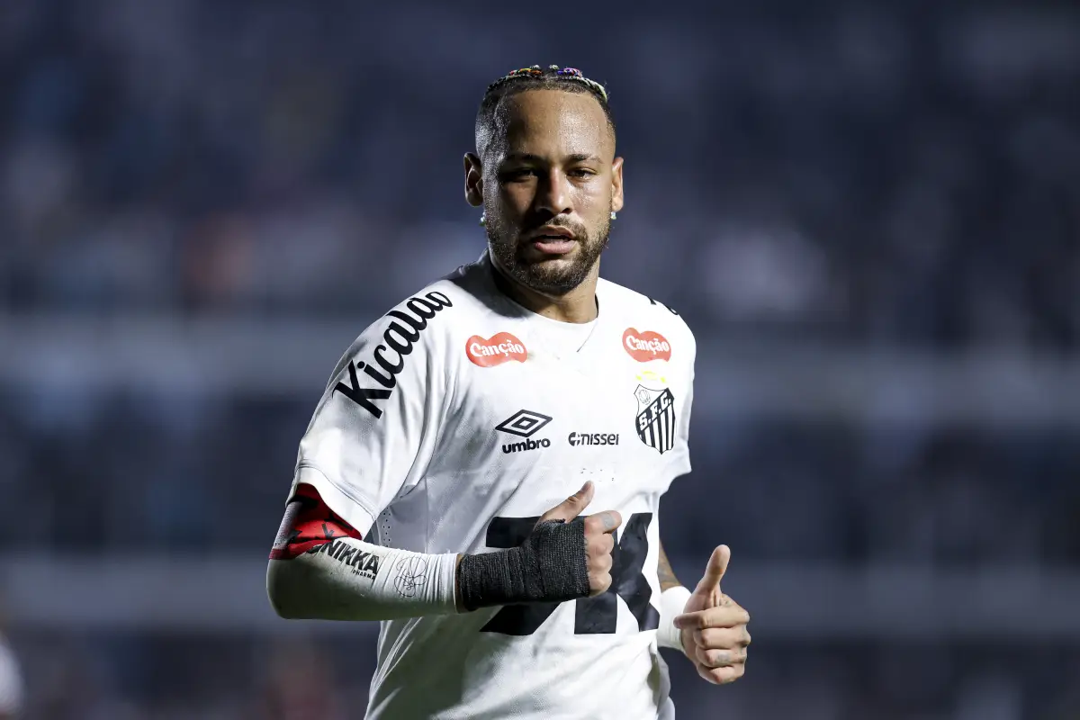 Brasil no descarta a Neymar, pero debe recuperar su forma física, dice Ancelotti 
