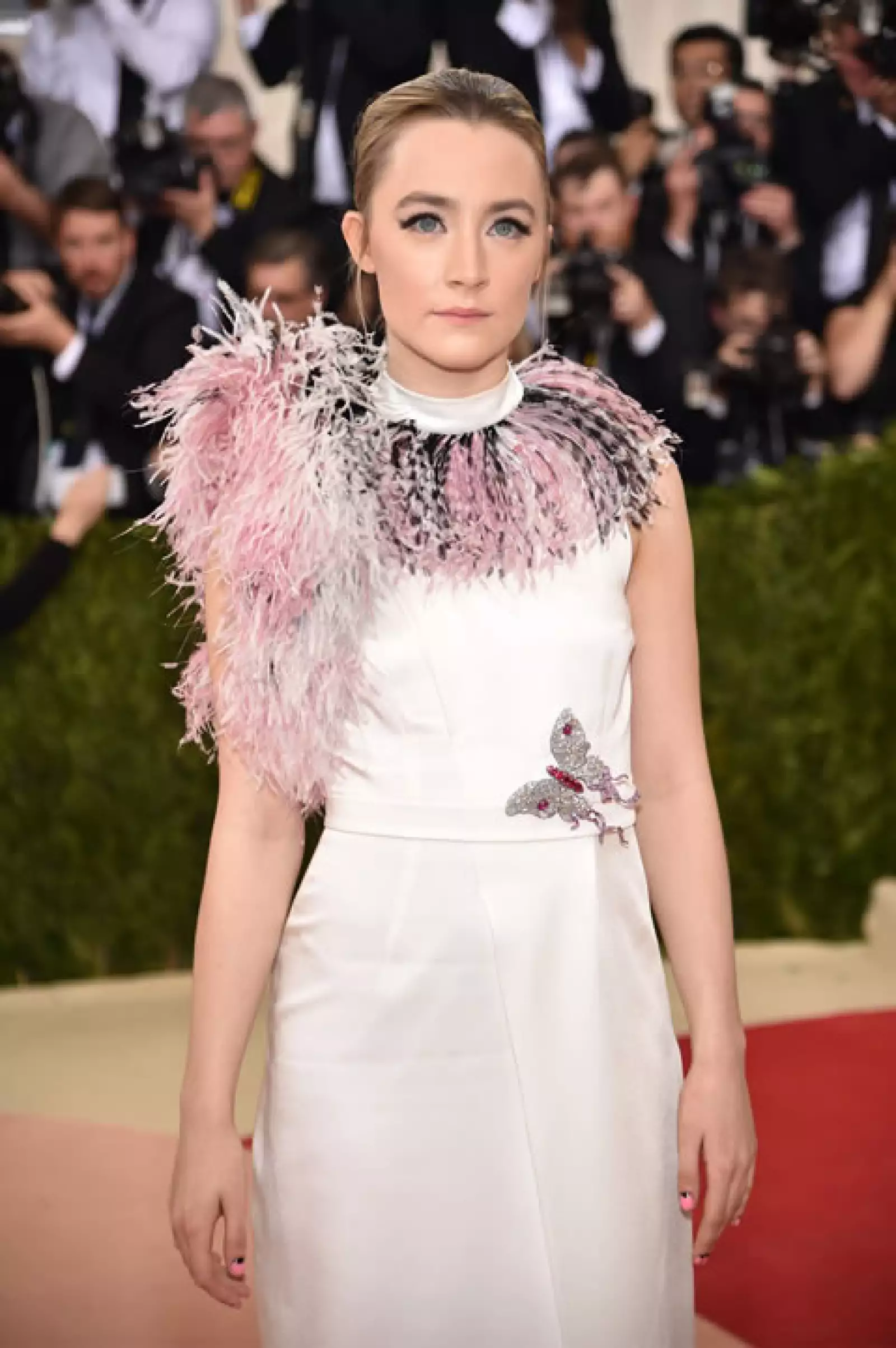 Saoirse Ronan en Christopher Kane.