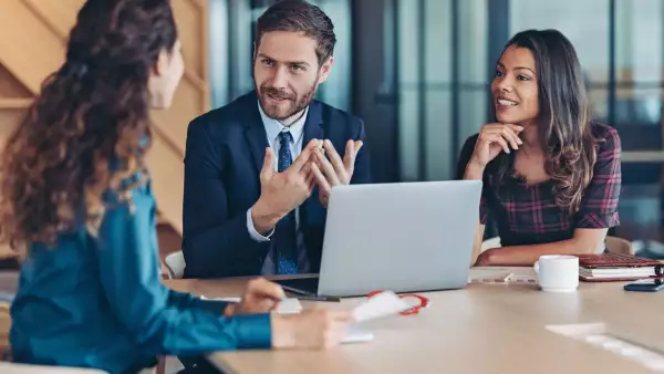 El costo de no decidir