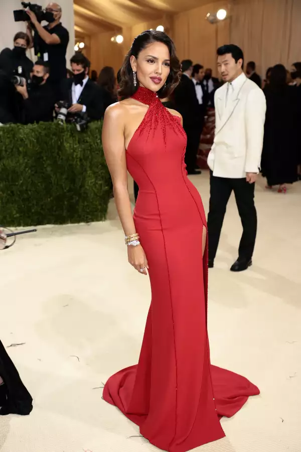 Eiza-Gonzalez