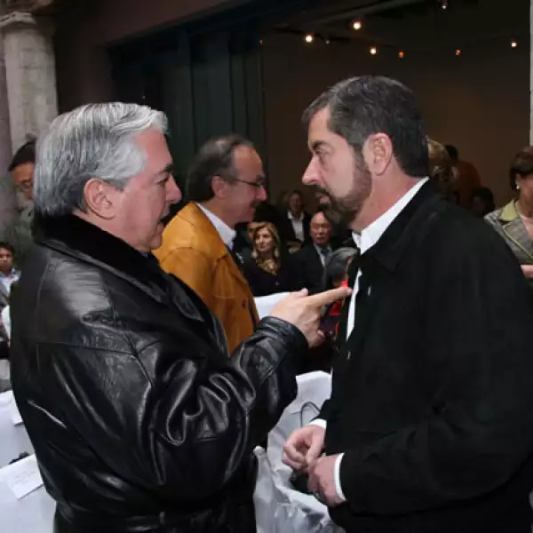 Homenaje a Jacobo Zabludovsky y Leon Davidoff.