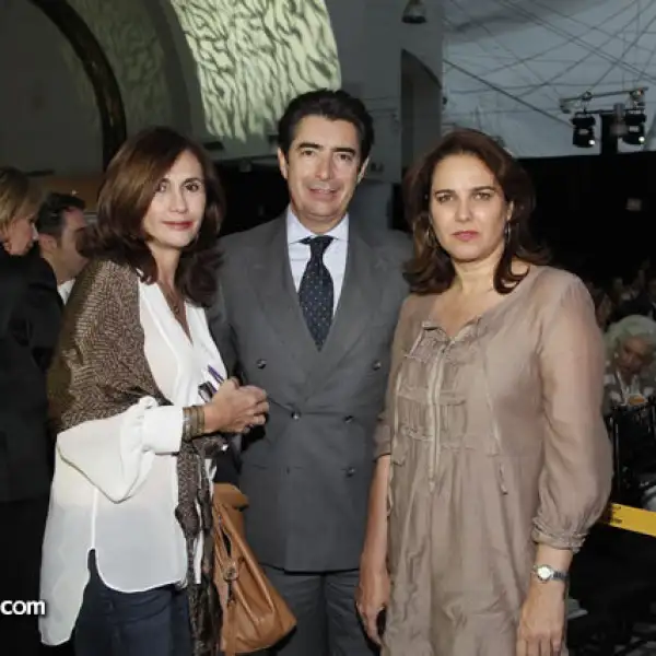 Claudia Azpiri,Fernando y Ana Cristina Tovar