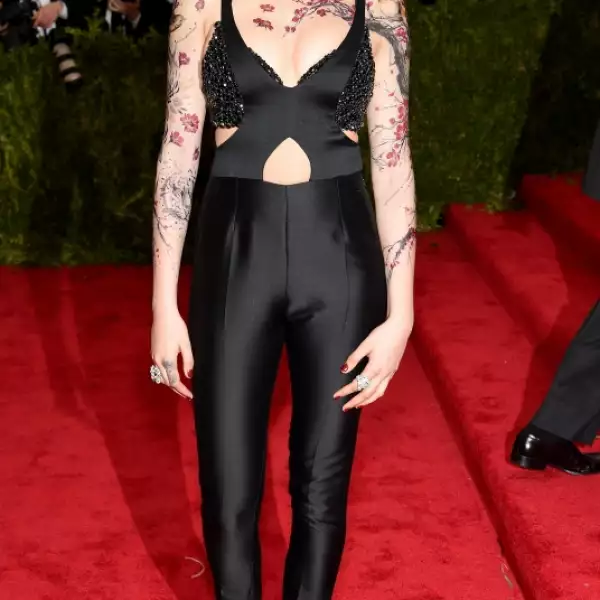 cara delevigne met gala