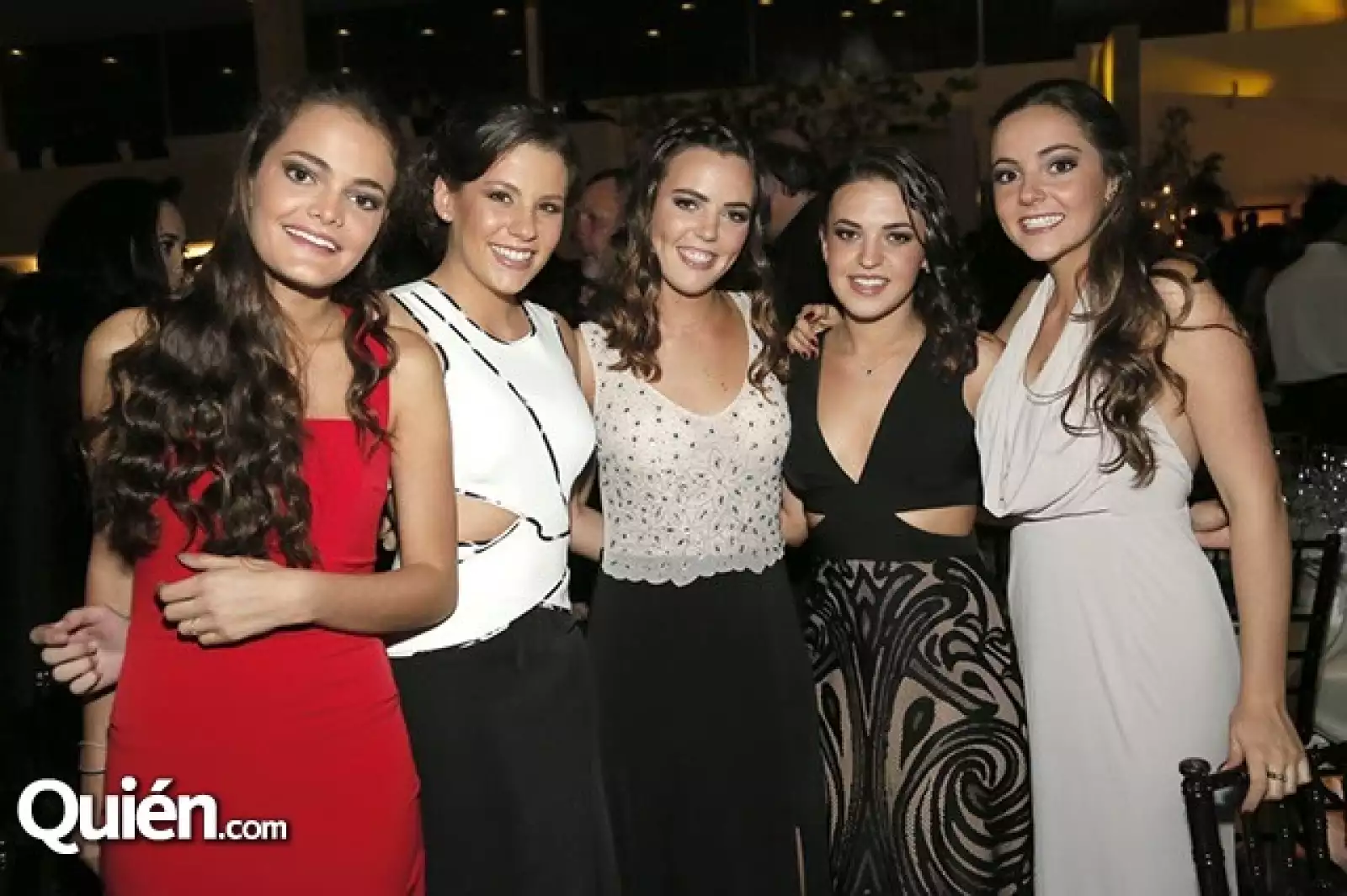 Andrea Villanueva,María José Valle,Lucía Remis,Ana Remis y Lorea Villanueva
