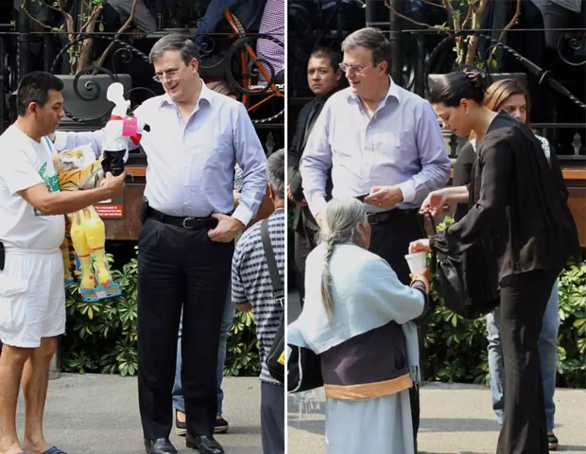 Vendedores se acercaron al ex Jefe de Gobierno.