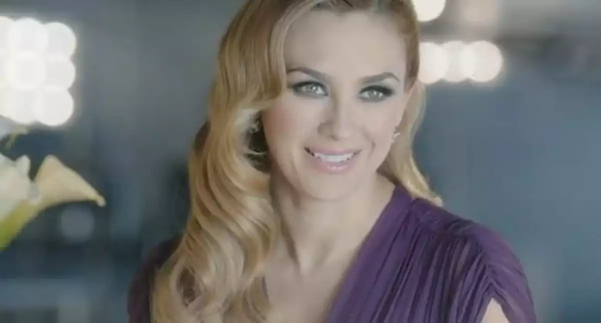 La novia de Sebastián Ruli realizó una serie de spots para el Instituto Estatal Electoral de Chihuaha por la campaña `Tu voto y lealtad por Chihuahua´.