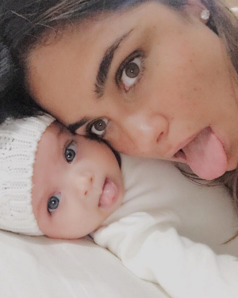 Recién llegó a los 4 meses y Martinah ya acapara el Instagram de su mamá con fotos súper tiernas en las que sobresalen sus enormes ojos.