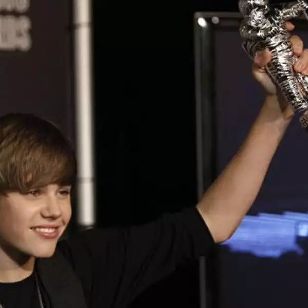 justin bieber MTV 2010