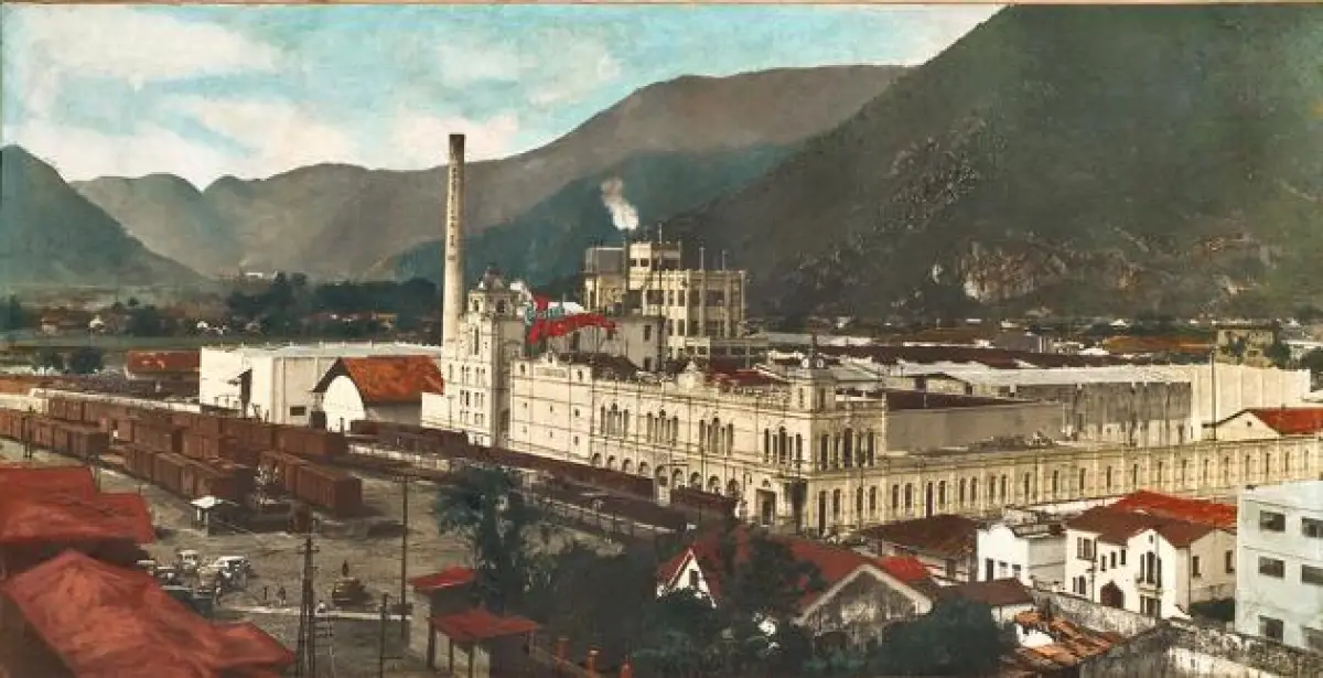 La planta cervecera de más de un siglo en México que abrió paso al imperio de “El Diablo” Fernández
