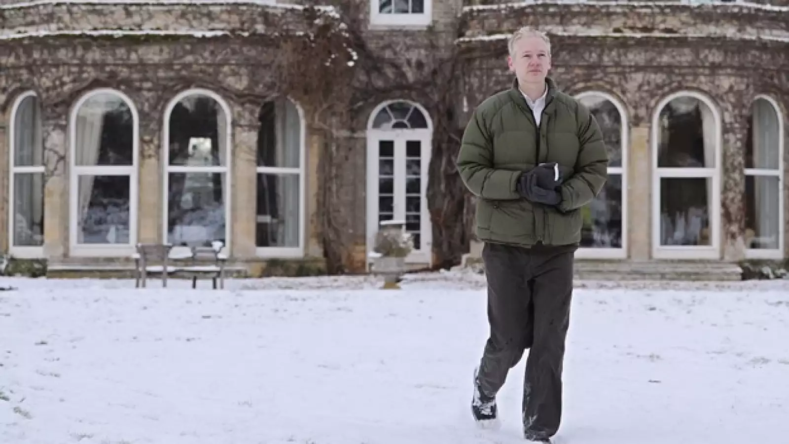 Assange - casa en Inglaterra