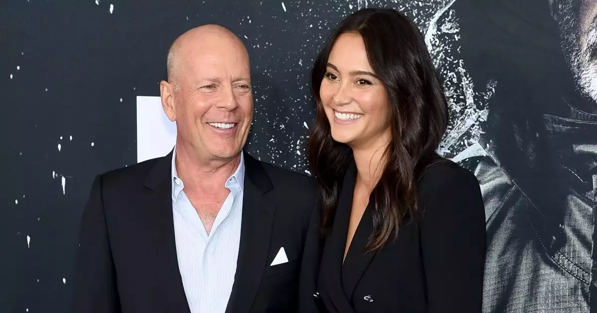 emma-heming-esposa-bruce-willis-divorcio.jpg