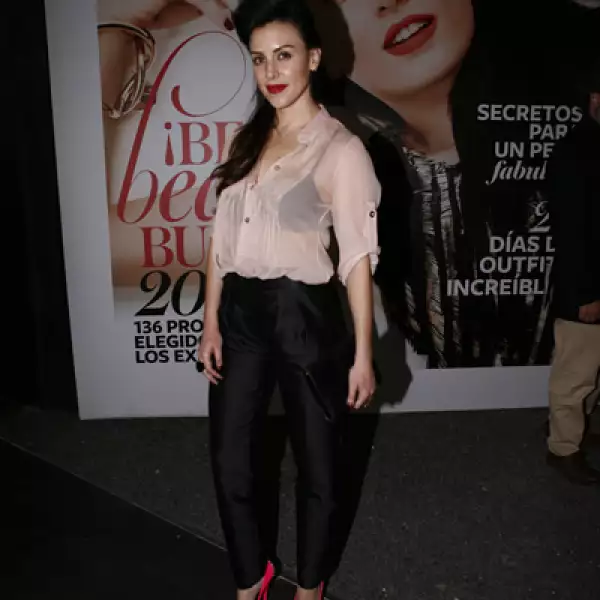 Alexandra de la Mora