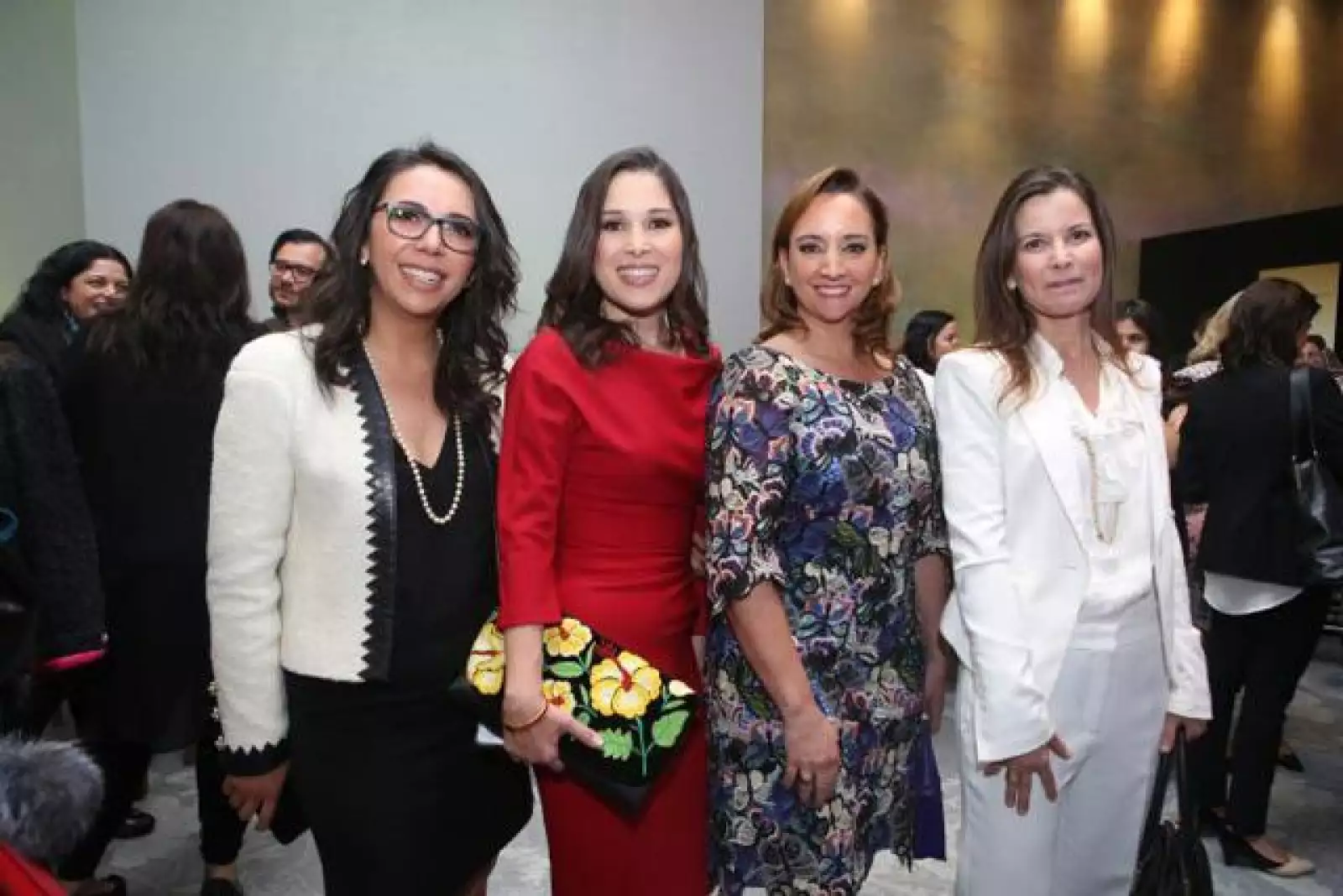 Laura Manzo, Ximena Puente, Claudia Ruiz Massieu y Ninfa Cantú
