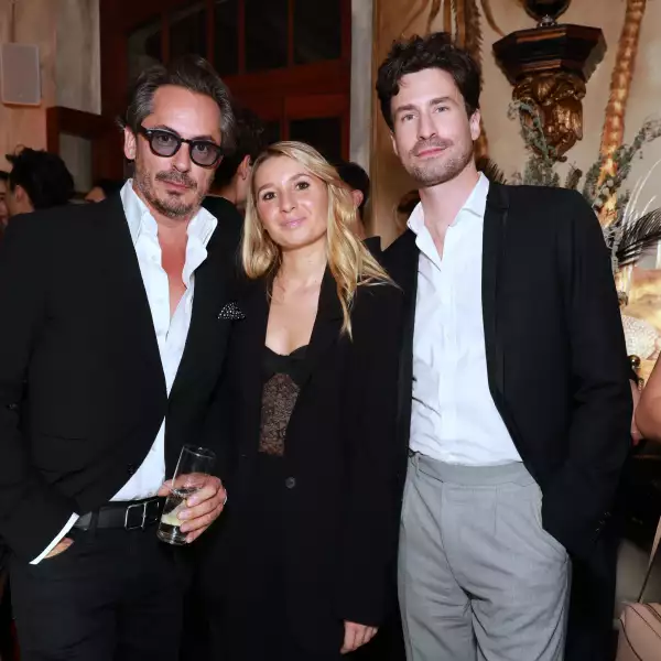 Kilian Hennessy, Yelena Clemenceau y Guilhem Parent-Oteiza