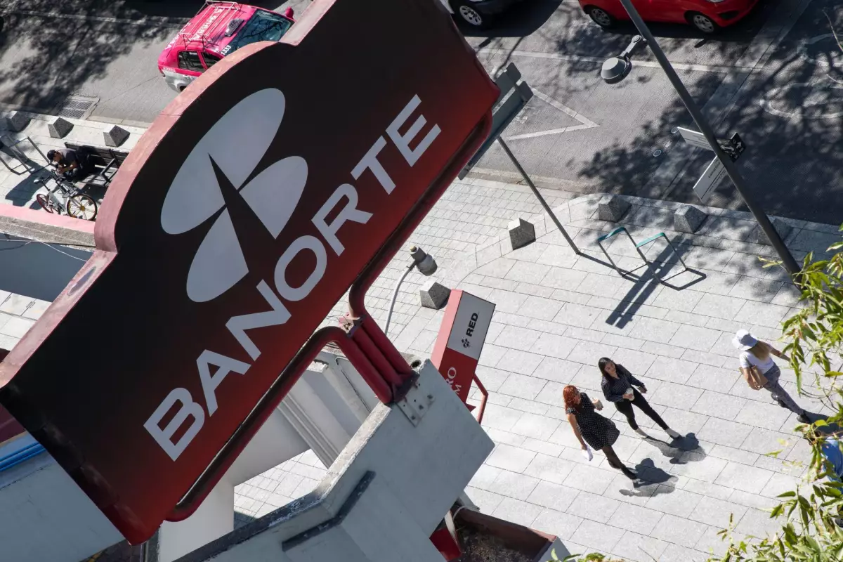 banorte-compra-empresa-uruguay