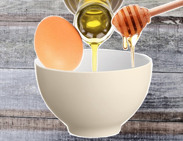 Mascarilla con huevo.