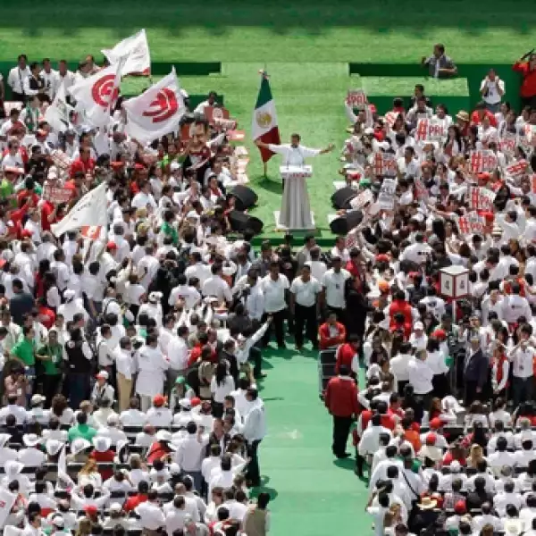 Peña Nieto Estadio Azteca 12