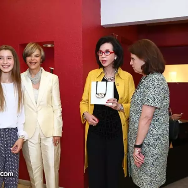 Ximena Aveleyra,Ana Luisa Lerdo de Tejada,Pepita Serrano y Carmen Strobl