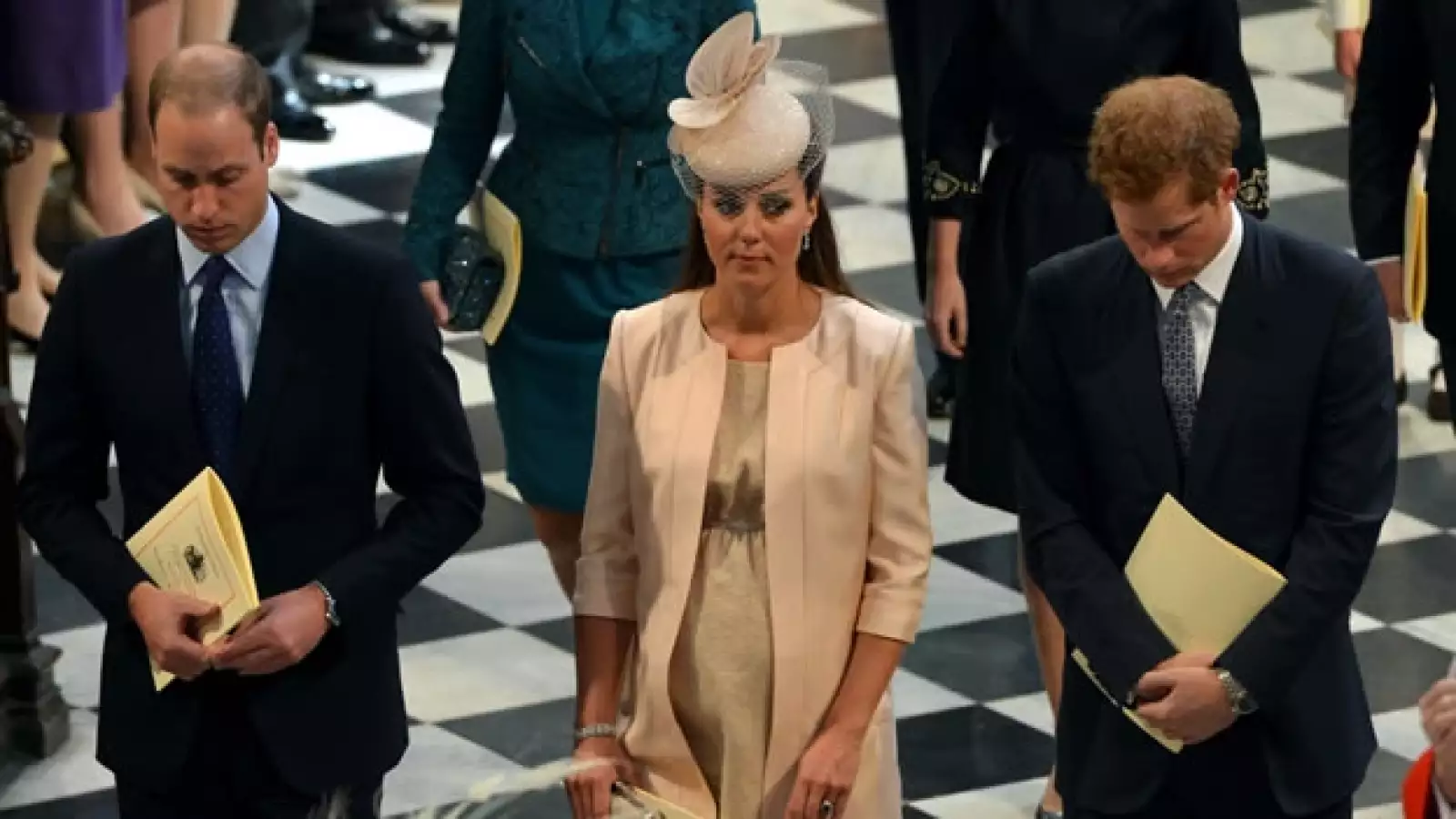 La familia real británica celebra 60 años de reinado de Isabel II