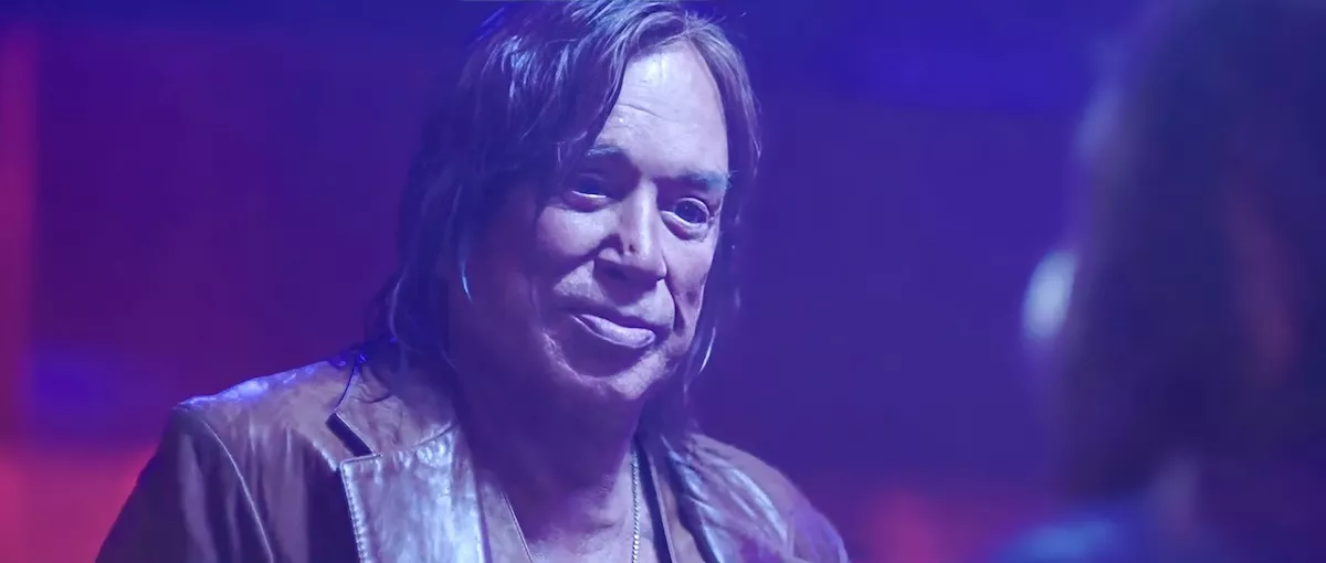 Mickey Rourke enfrenta el desalojo tras deber casi sesenta mil dólares de renta y rechazar ayuda de sus fans