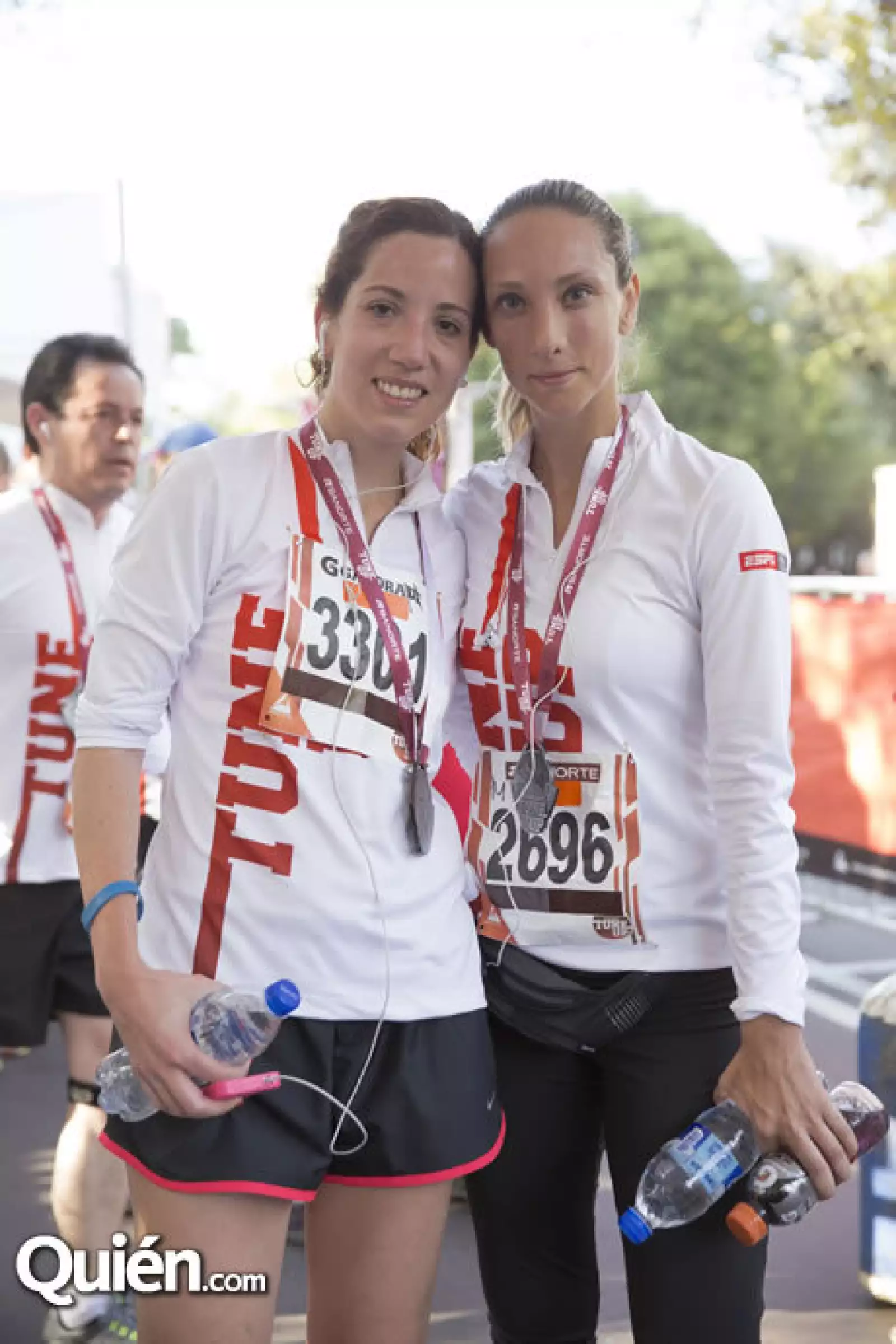 Andrea Asturilla y Cecilia Penguetty