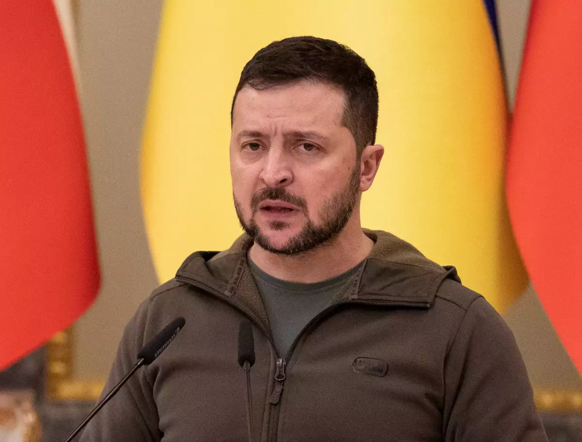 El presidente de Ucrania, Volodimir Zelenski habla durante una conferencia de prensa conjunta con el primer ministro checo Petr Fiala. 