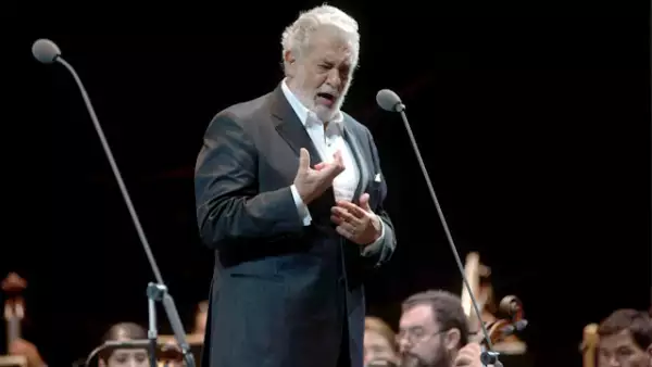 El tenor se presentó en el nuevo Foro Santo Tomás