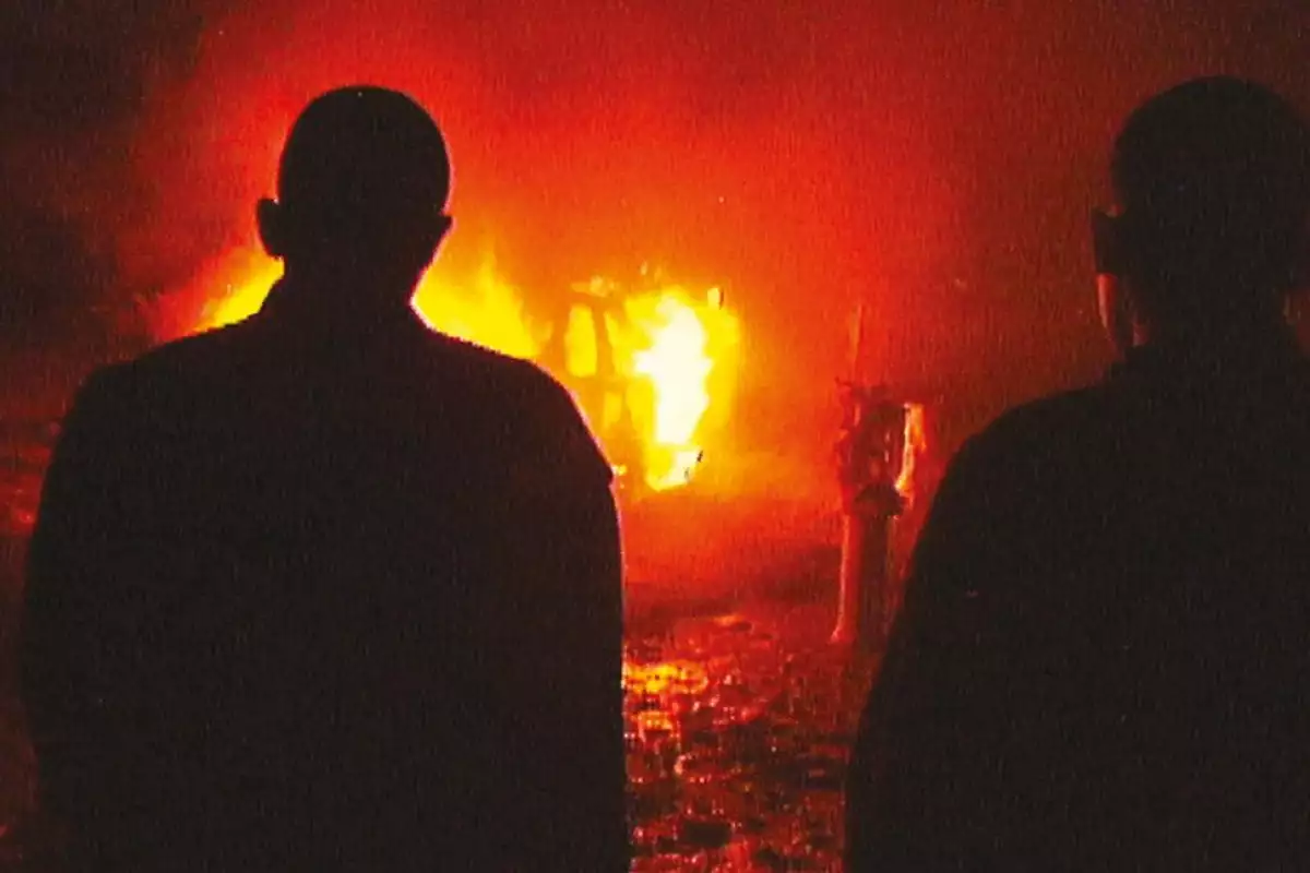 Fotograma de la cinta Barrio Triste