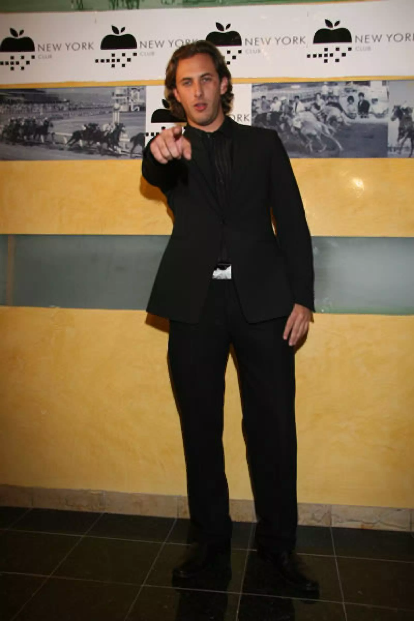 Inauguración New York Bar, Concierto Kalimba.