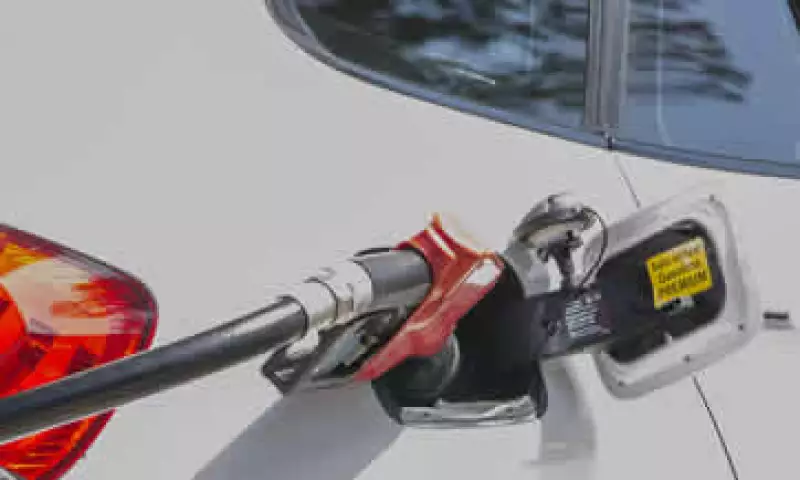 En febrero Pemex cambió su estrategia contra la 'ordeña' de gasolina. (Foto: Cuartoscuro )