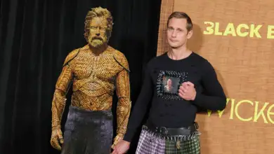 alexander skarsgard wicker .png