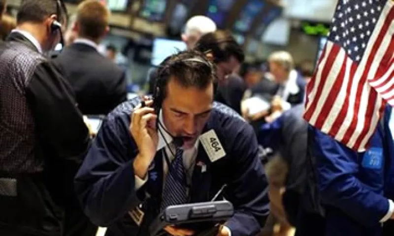 La venta de créditos tóxicos permite a los bancos demostrar una mayor fuerza en sus balances financieros. (Foto: Reuters)