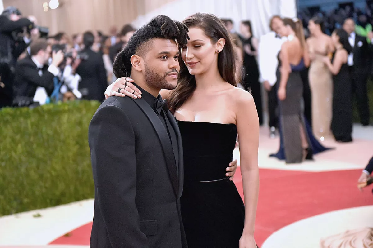 "Manus x Machina: Fashion In An Age Of Technology" Costume Institute Gala
