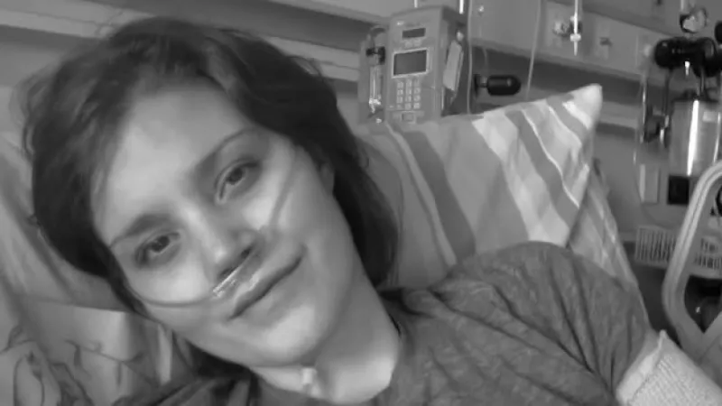 chica de 25 años que relató su muerte en un blog