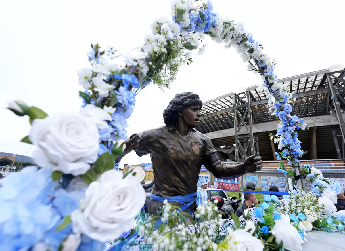 El alma de Maradona sigue viva: Nápoles le rinde homenaje en su cumpleaños 65