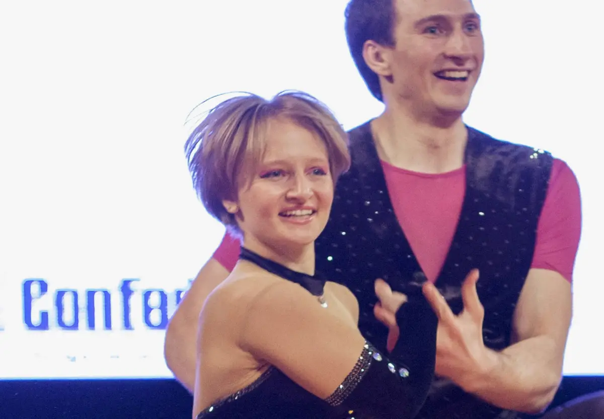 Katerina Tikhonova, hija de Vladimir Putin, bailando con Ivan Klimov durante la Copa Mundial de Rock'n'Roll Acrobatica en Krakow.