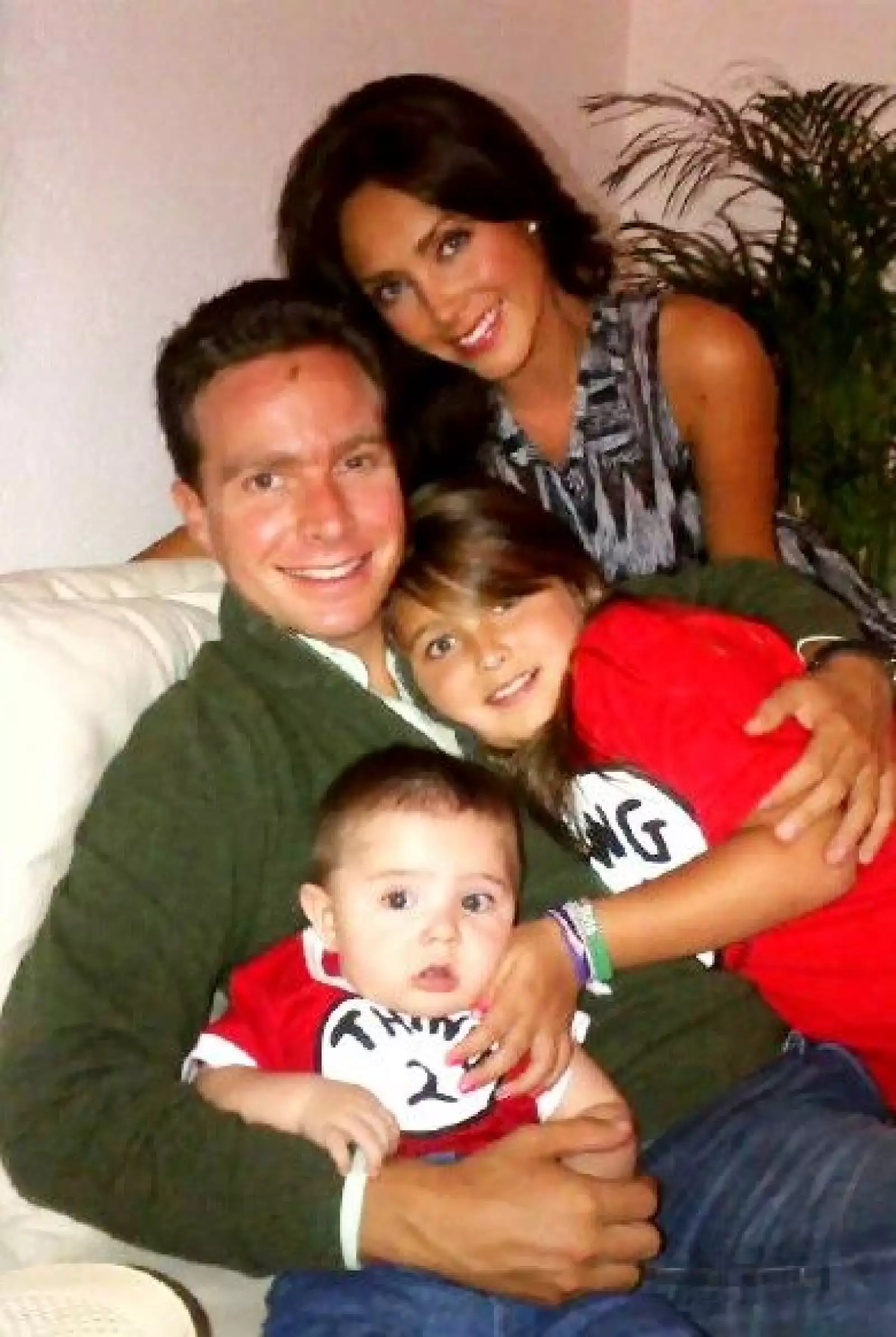 Incluso la pareja ha compartido con sus seguidores en la red social fotografías en compañía de sus familias.
